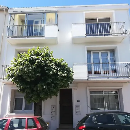 Apartment 200m De La Plage